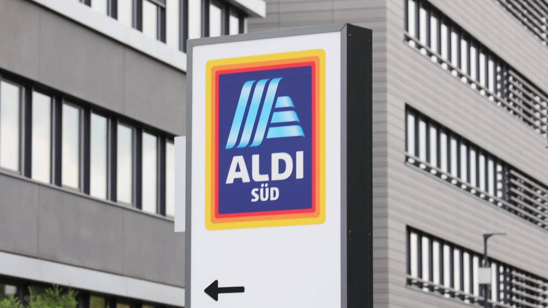 Radikaler Kahlschlag: Warum bei Aldi Süd jetzt Hunderte Köpfe rollen