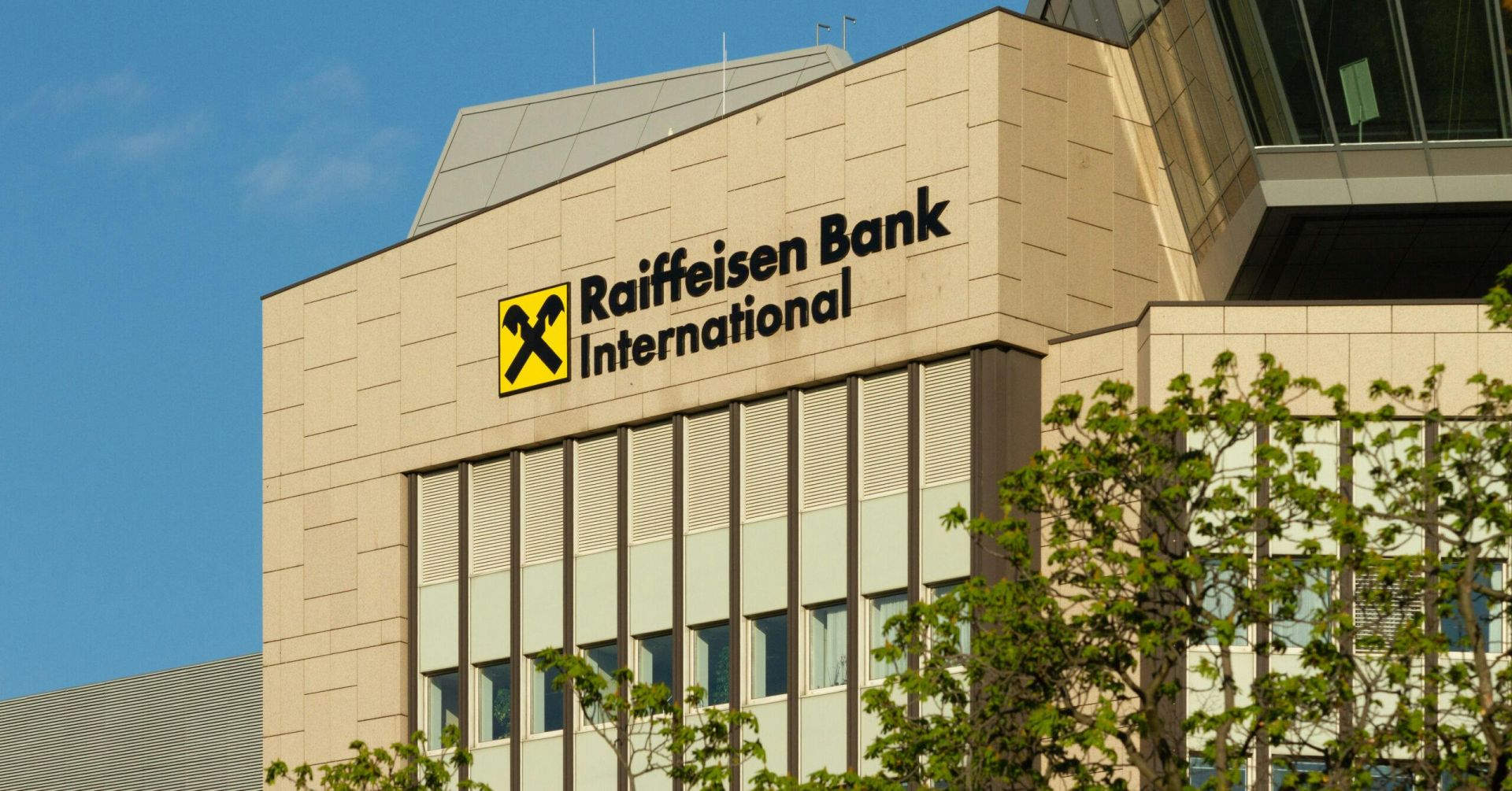 Raiffeisen Bank International: Der Kurs setzt auf Frieden – und steigt auf ein Sieben-Jahres-Hoch