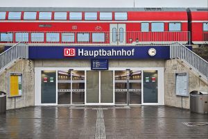 Regionalzug am Hauptbahnhof