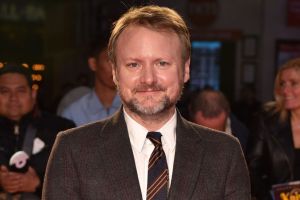 Rian Johnson will 'Knives Out' so lange wie möglich weitermachen.