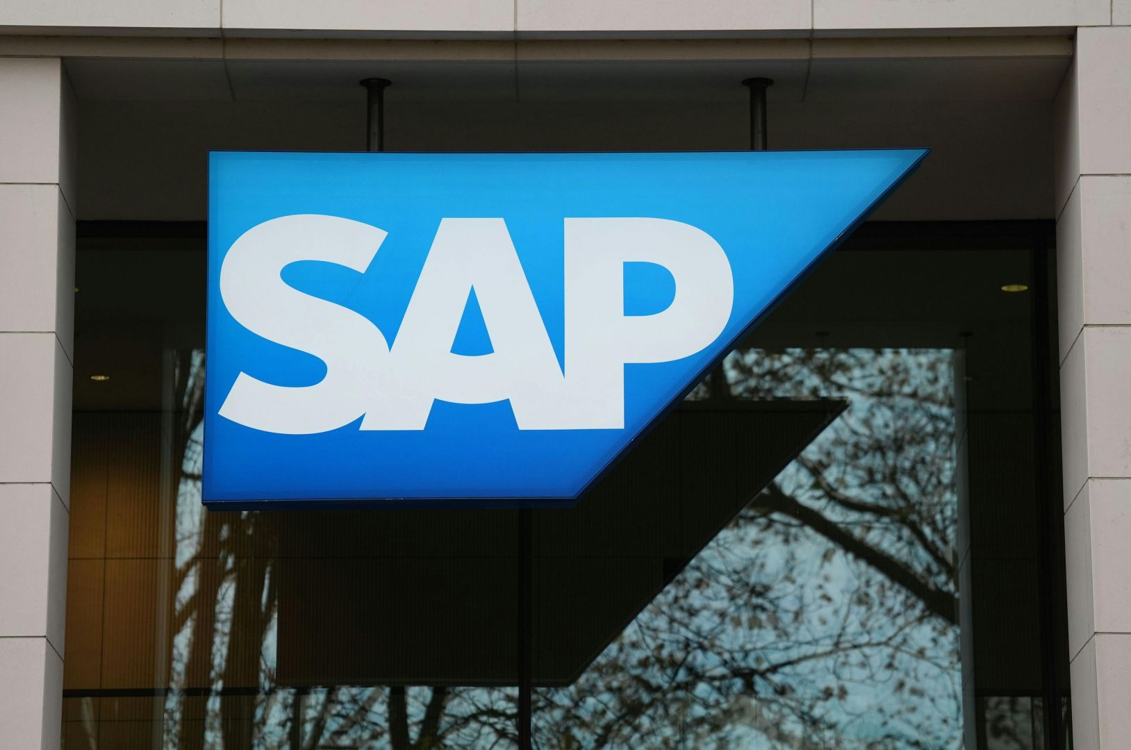 SAP-Aktie leicht im Plus: Jefferies bleibt bei Kaufempfehlung