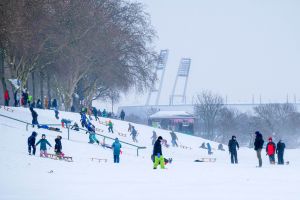 Schnee am Weserstadion