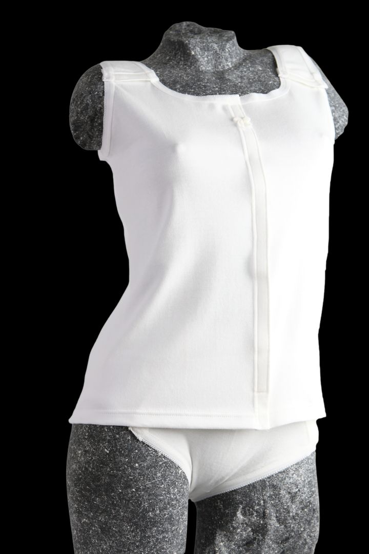 Schulter-OP, Arthrose, Schlaganfall: Das unterschätzte Risiko im Kleiderschrank