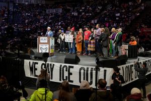 Shutdown-Gefahr: Demokraten drohen nach tödlichen Schüssen mit Blockade