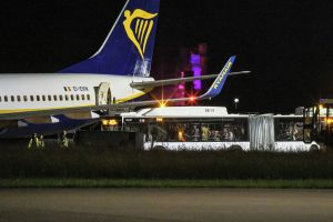 Sicherheitslandung wegen Turbulenzen