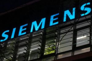 Siemens greift nach der Krone: Wankt SAPs DAX-Dominanz?