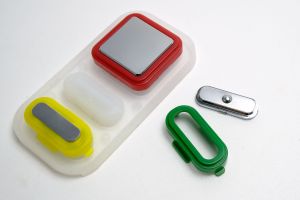 Silikonschaltmatte mit zweiteiligen Kunststofftasten