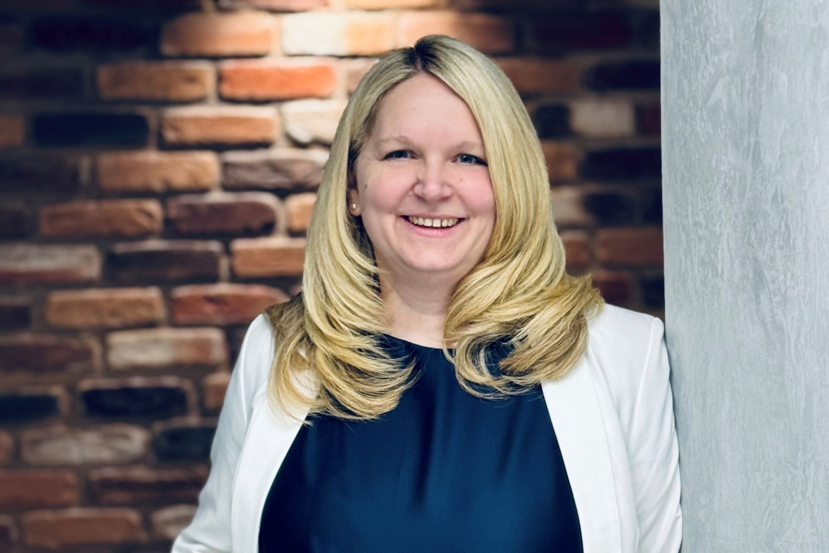 Simone Schenk erhielt Prokura bei uniVersa