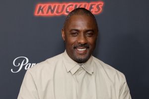 Sir Idris Elba hätte seine Ritterwürde beinahe verpasst.