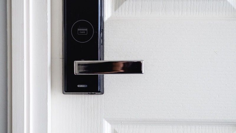 Smart Locks statt Panik: Wie digitale Türsicherheit Ihr Zuhause wirklich schützt