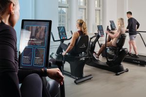 SmartTouch Cardio erweitert das HUR Trainingssystem
