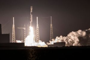 SpaceX startet die Mission Starlink 10-36
