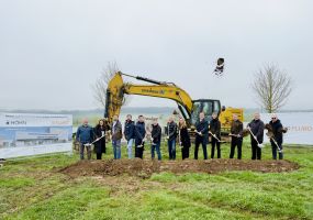 Spatenstich für die Zukunft: FLURO & HÖHN erweitern Standort Rosenfeld