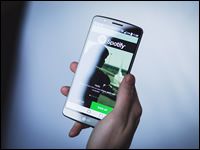 Spotify startet Audio-Versionen von Magazinartikeln