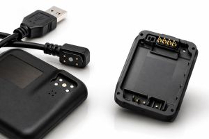 Standard vs. Kundenspezifischer Federkontaktstecker – wann lohnt sich was?