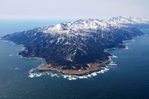Starkes Erdbeben erschüttert Japan