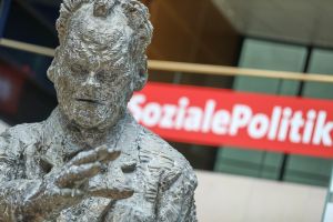 Statue von Willy Brandt (Archiv)
