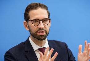 Stellvertretender Regierungssprecher Steffen Meyer