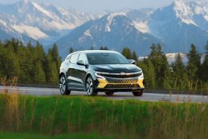 Strom auf die Straße: Warum EV-Reifen für Elektroautos Reichweite und Effizienz beeinflussen