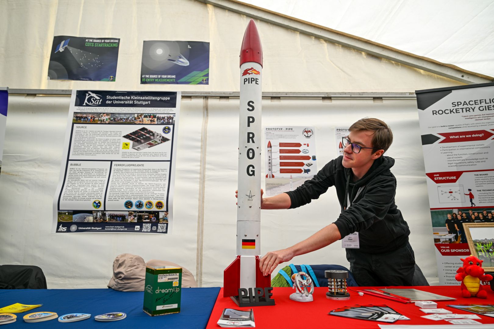Studentische Nachwuchsgruppen auf Raumfahrtmission beim Wacken Open Air