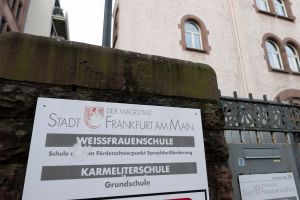 Suche nach achtjährigem Jungen in Frankfurt