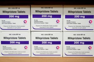 Supreme Court erlaubt vorerst Abtreibungspillen per Post