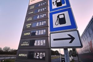 Tankstelle im Frühjahr 2026