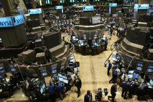 Tech-Rally gerät ins Wanken nach Warnungen vor überzogenem AI-Hype