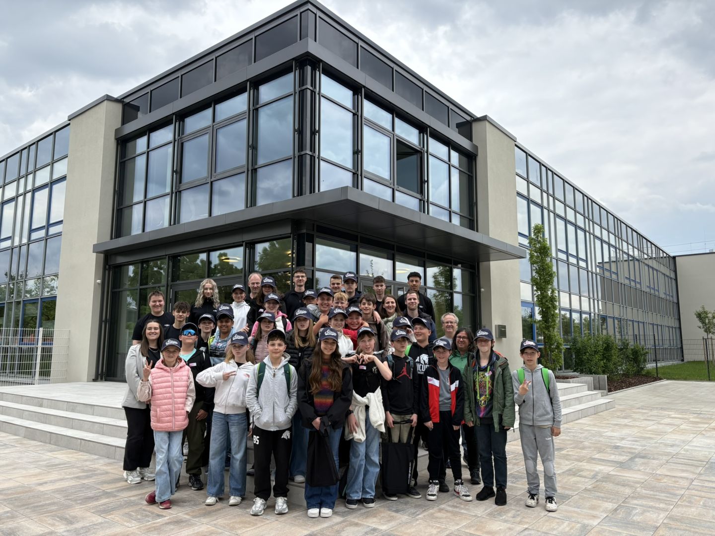 Technik entdecken. Zukunft gestalten. Calliope-Workshop bei STEGO stärkt digitale Kompetenzen und Bildungspartnerschaft.