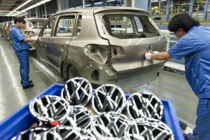 Tesla verliert, Volkswagen und BYD übernehmen Führung