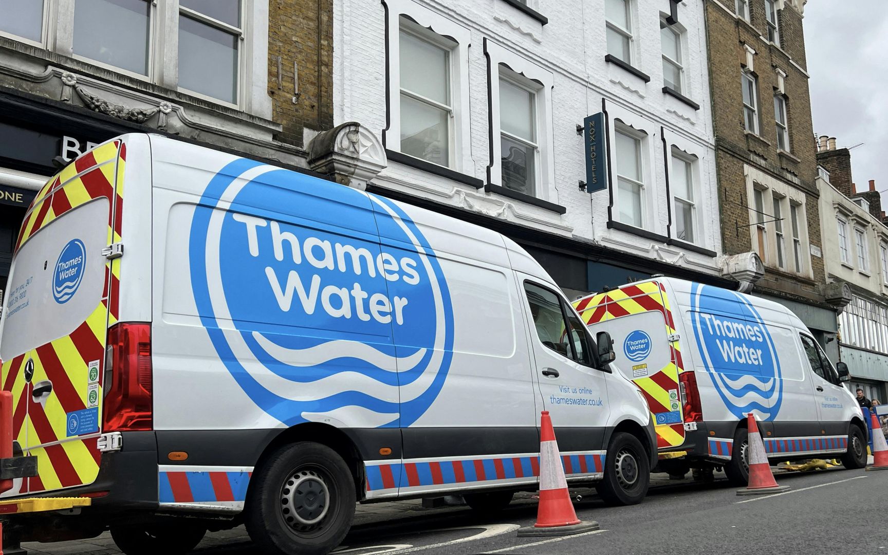Thames Water wankt: Engpässe und Eklats bei Großbritanniens größtem Wasserversorger