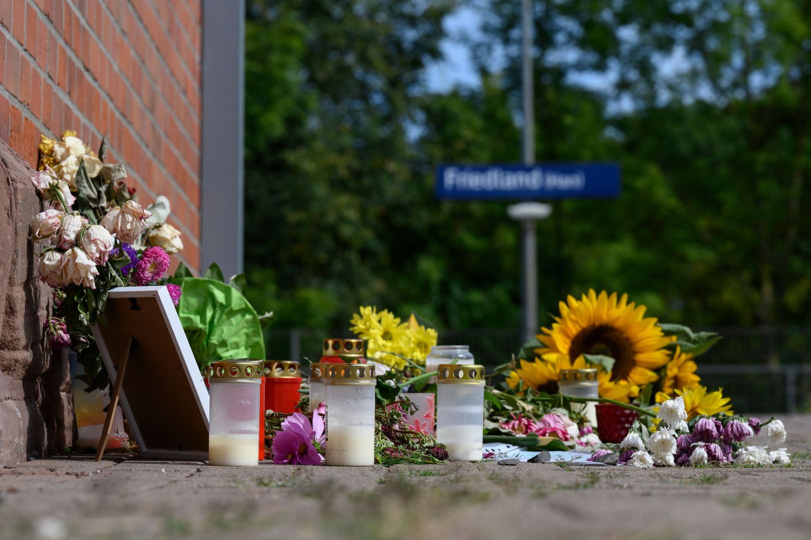 Tod einer 16-Jährigen am Bahnhof Friedland
