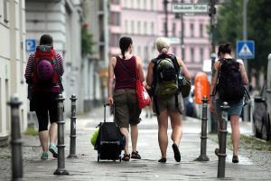Touristen in Berlin-Kreuzberg (Archiv)