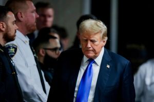 Trump verhängt neues Einreiseverbot für Bürger aus zwölf Ländern