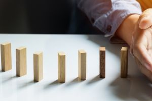 TÜV Rheinland: Gefährdungsbeurteilung und Notfallmanagement für mehr Sicherheit am Arbeitsplatz