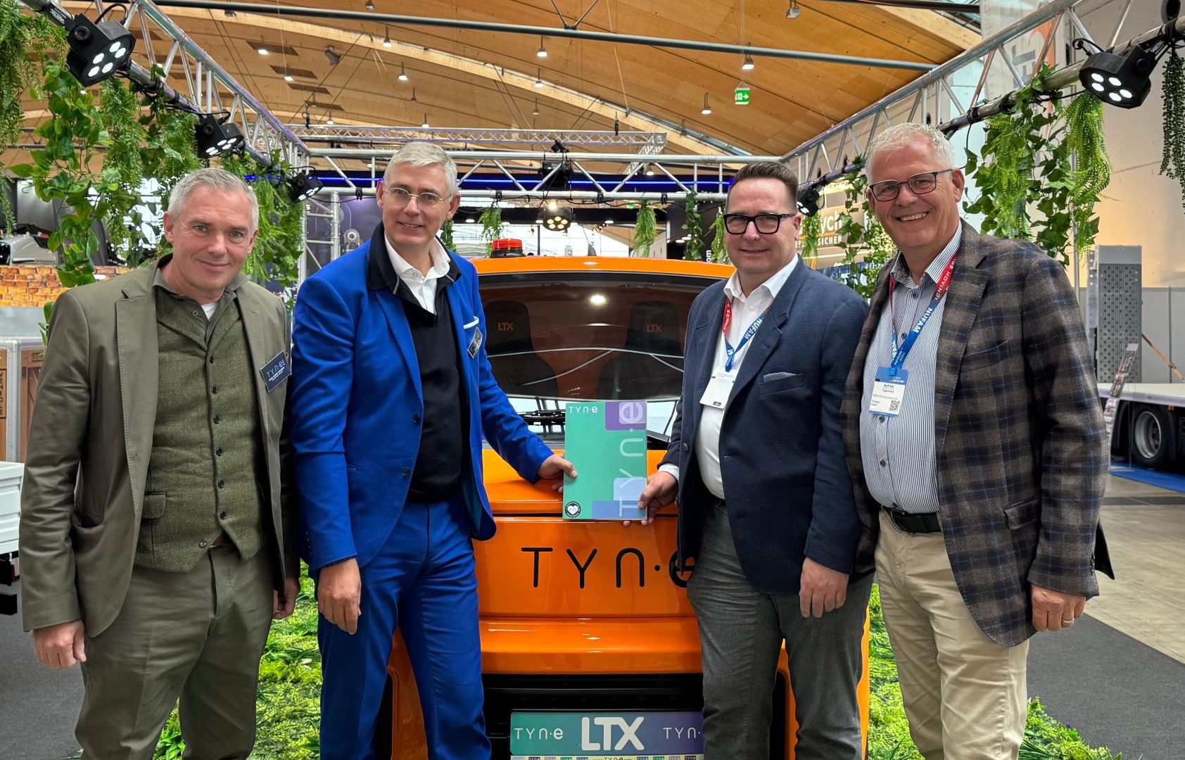 TYN-e und SMOVE besiegeln Vertriebspartnerschaft für die Schweiz