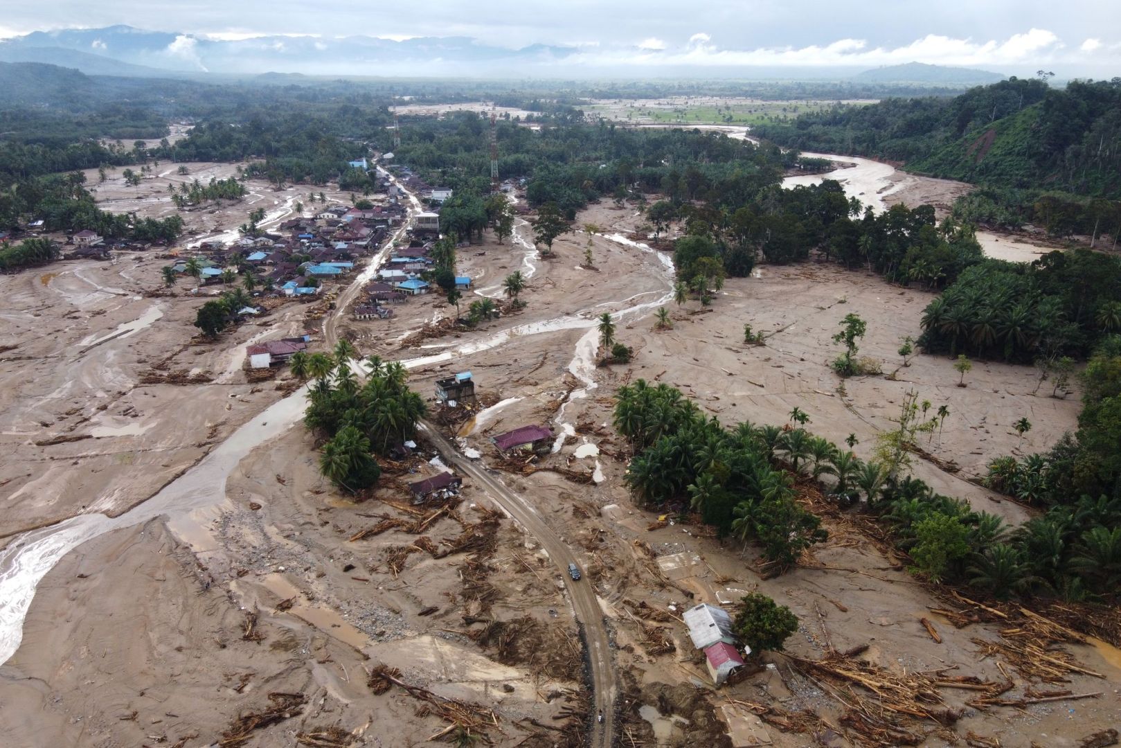 Überschwemmungen in Indonesien