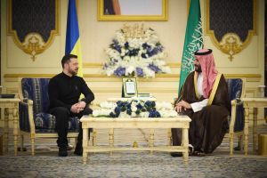 Ukraine-Krieg - Selenskyj in  Saudi-Arabien
