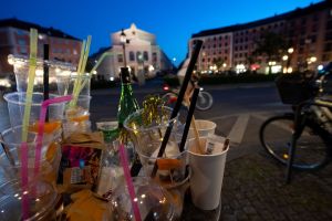 UN-Plastik-Abkommen auf Messers Schneide
