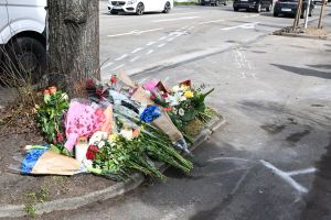 Unfallstelle eines mutmaßlichen Autorennens mit Todesopfern