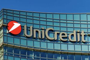 UniCredit übertrifft Erwartungen und hebt Jahresprognose an
