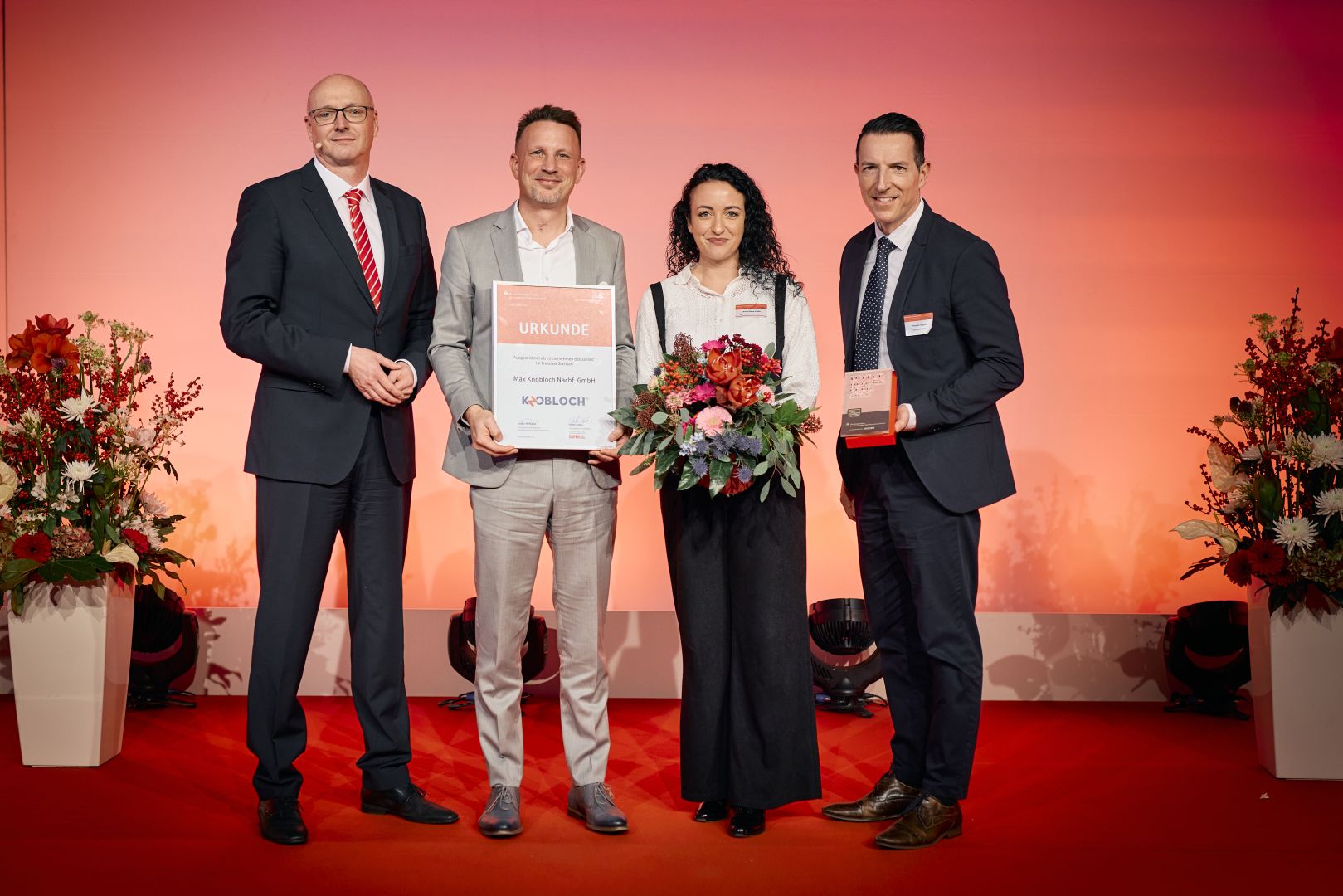 Unternehmer-Preis 2025: Ostdeutscher Sparkassenverband zeichnet Briefkastenhersteller aus | KNOBLOCH