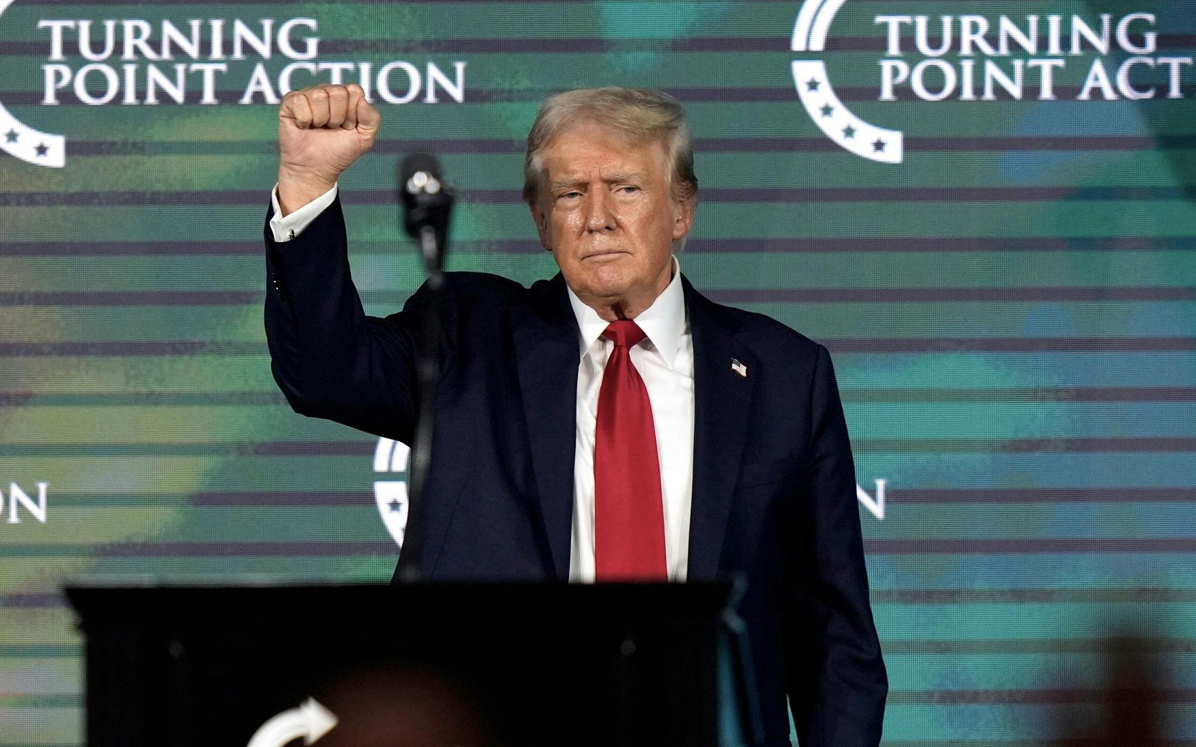 US-Konzerne rücken von DEI ab: Neue Risiken unter Trumps zweiter Präsidentschaft
