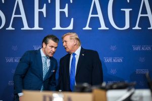 US-Präsident Trump bei der Memphis Safe Task Force