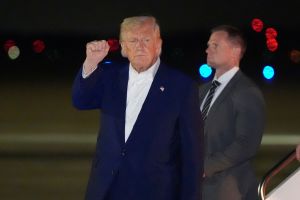 US-Präsident Trump von Nahostreise zurück