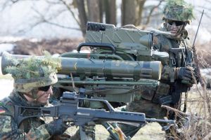 USA stoppen Waffenlieferungen an Europa – Milliarden-Aufträge liegen auf Eis