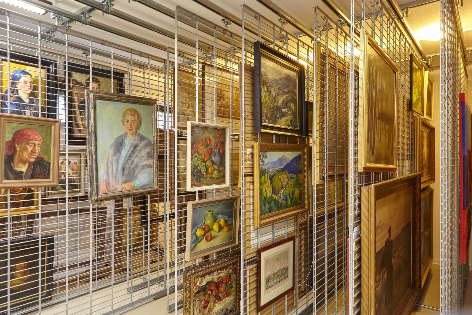 Verborgene Schätze im Fokus – Sonderausstellung „Ans Licht!“ im Oberschlesischen Landesmuseum