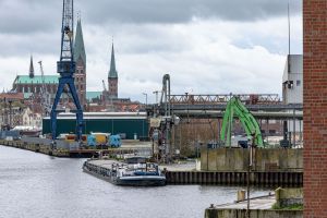 Verbotene Russland-Exporte – fünf Festnahmen bei Razzia