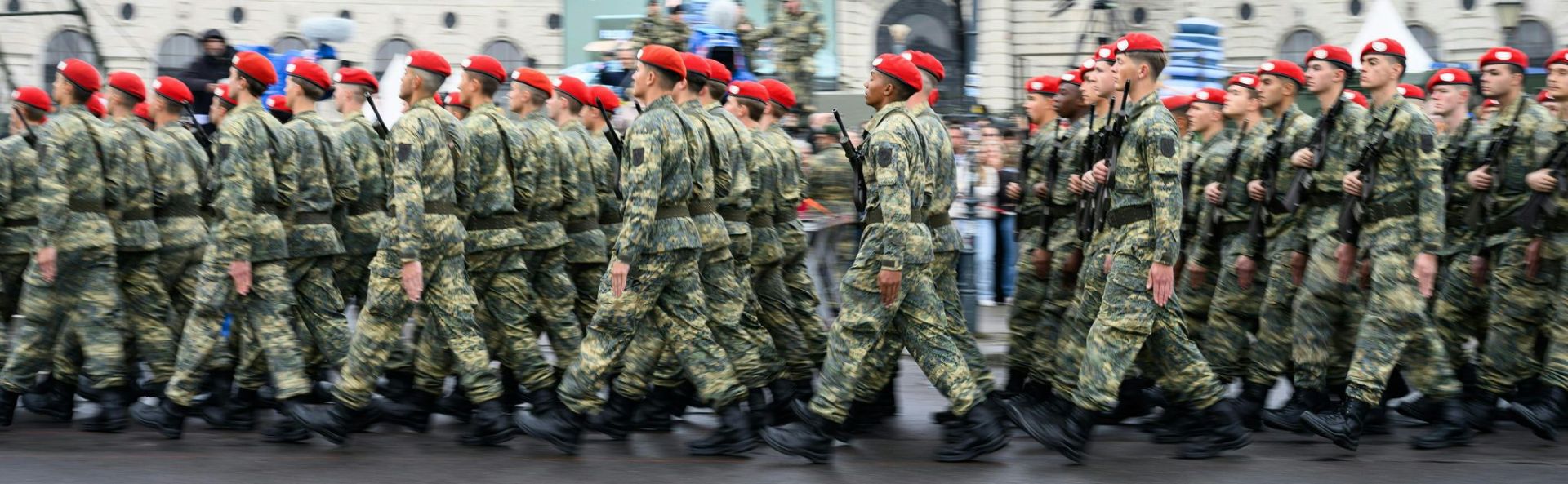 Verfassungsurteil zu Armee-Haartracht in Östereich