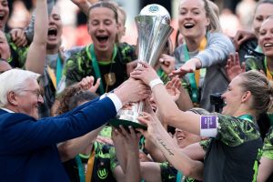 VfL Wolfsburg - Bayern München